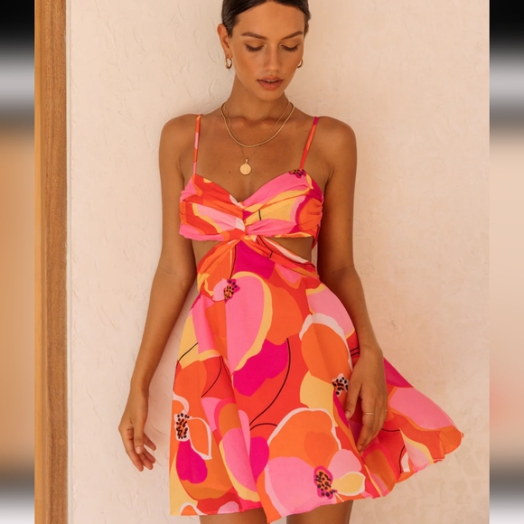 Fortunate One Dresses & Skirts - NWOT Only Lovers Dress - Medium